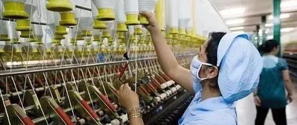 “勞動密集型企業(yè)是如何通過自動化技術實現(xiàn)數(shù)字化生產的？”